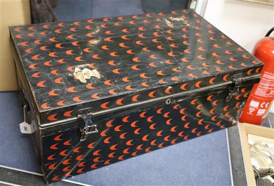 A British military campaign chest